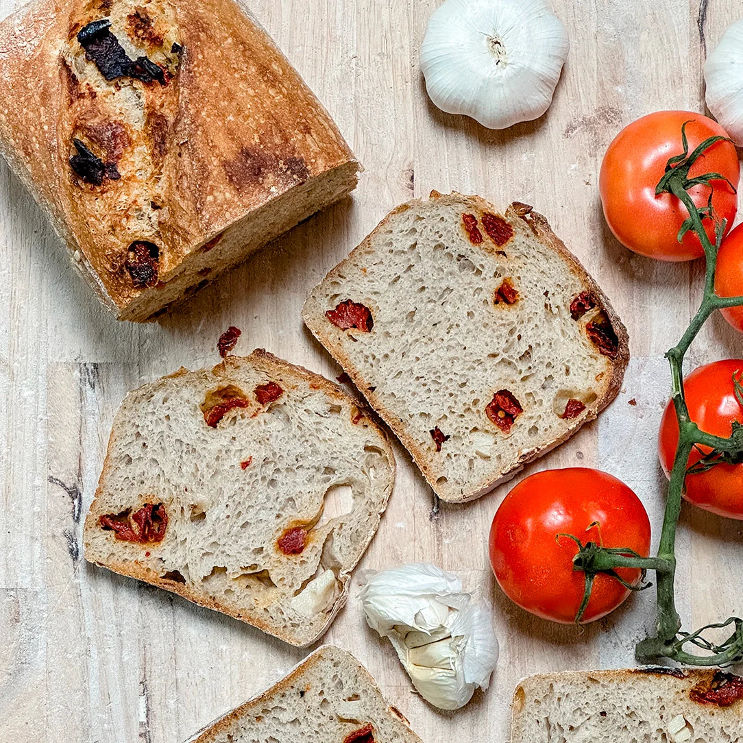 Garlic & Tomato Bread - Image 3