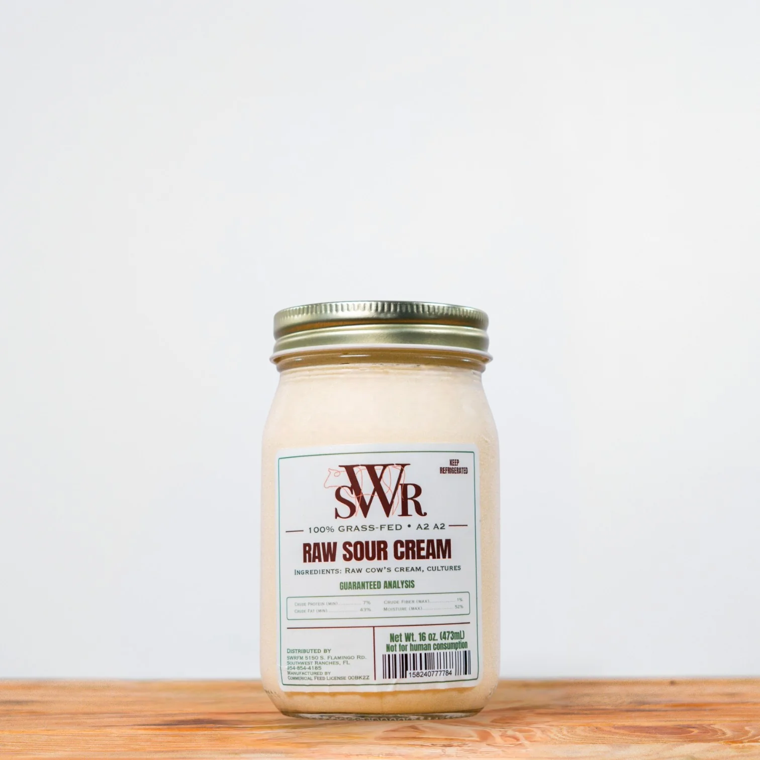 Raw Sour Cream 16 oz